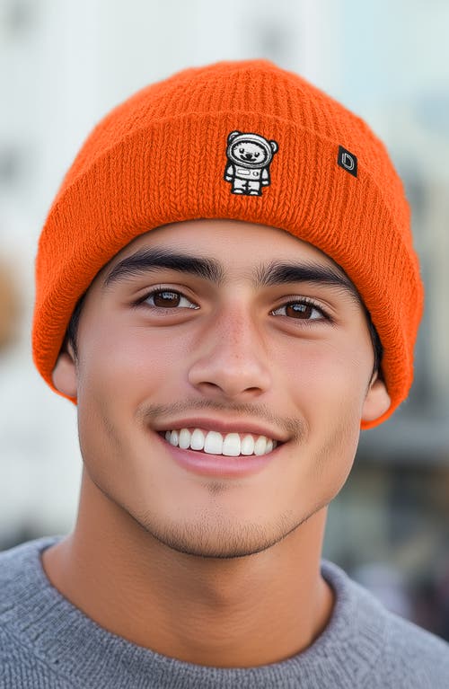 Dalix Ice Bear Beanie In Neon Orange