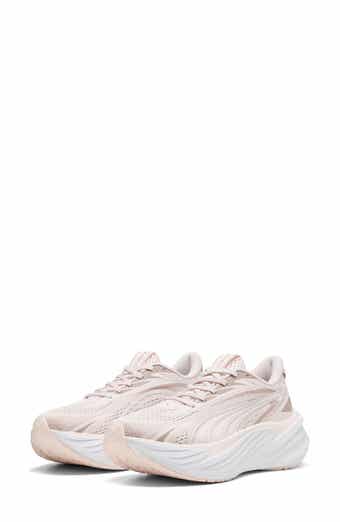 PUMA Maxima Pro Sneaker