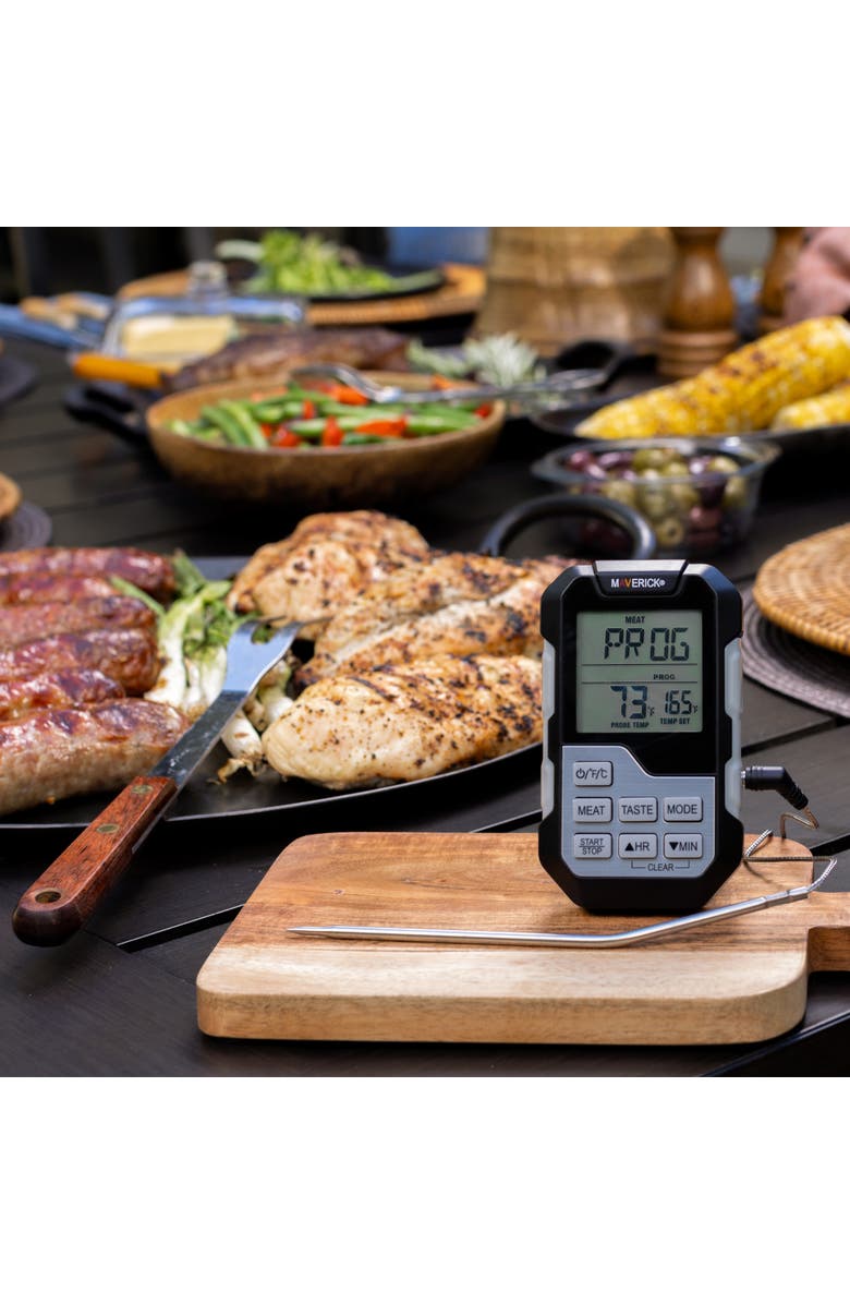 Maverick Single Probe Barbeque Thermometer and Timer, Alternate, color, Black/Grey