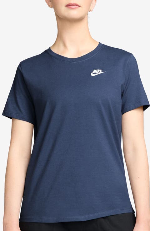 Sportswear Club Essentials T-Shirt