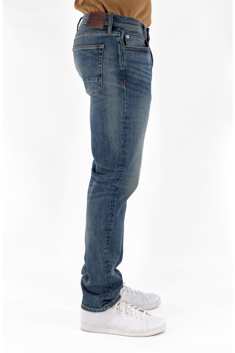 Athletic Fit Stretch Jeans (Nordstrom Exclusive), Alternate, color, HIGHPOINT