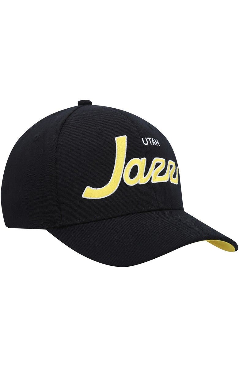 Mitchell & Ness Men's Mitchell & Ness Black Utah Jazz MVP Team Script 2.0 Stretch Snapback Hat, Alternate, color, Black