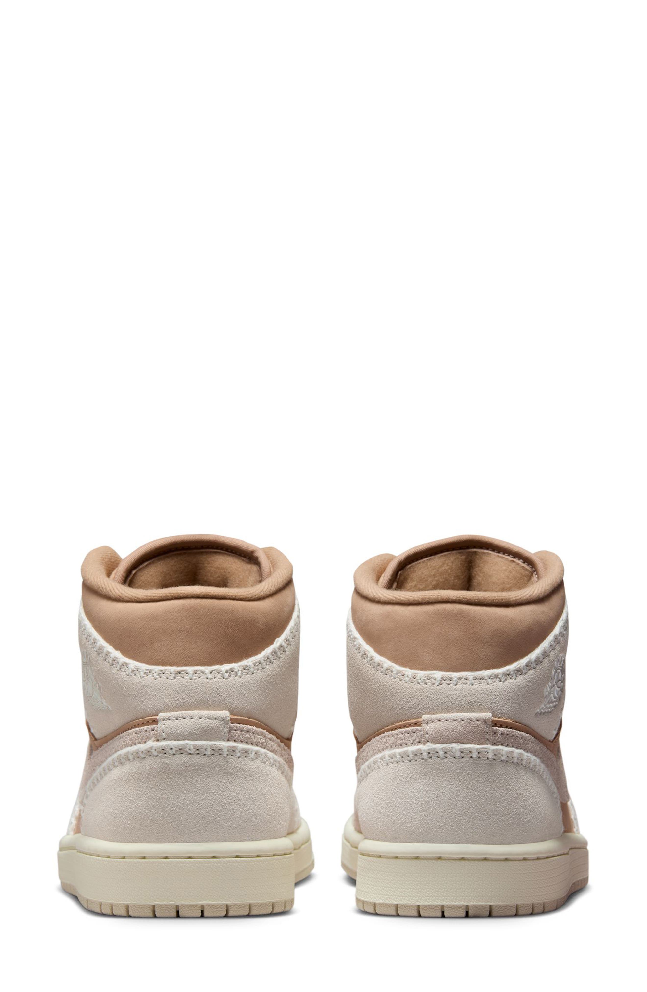 Jordan Air Jordan 1 Mid SE Basketball Sneaker, Alternate, color, Hemp/ Light Brown/ Sail