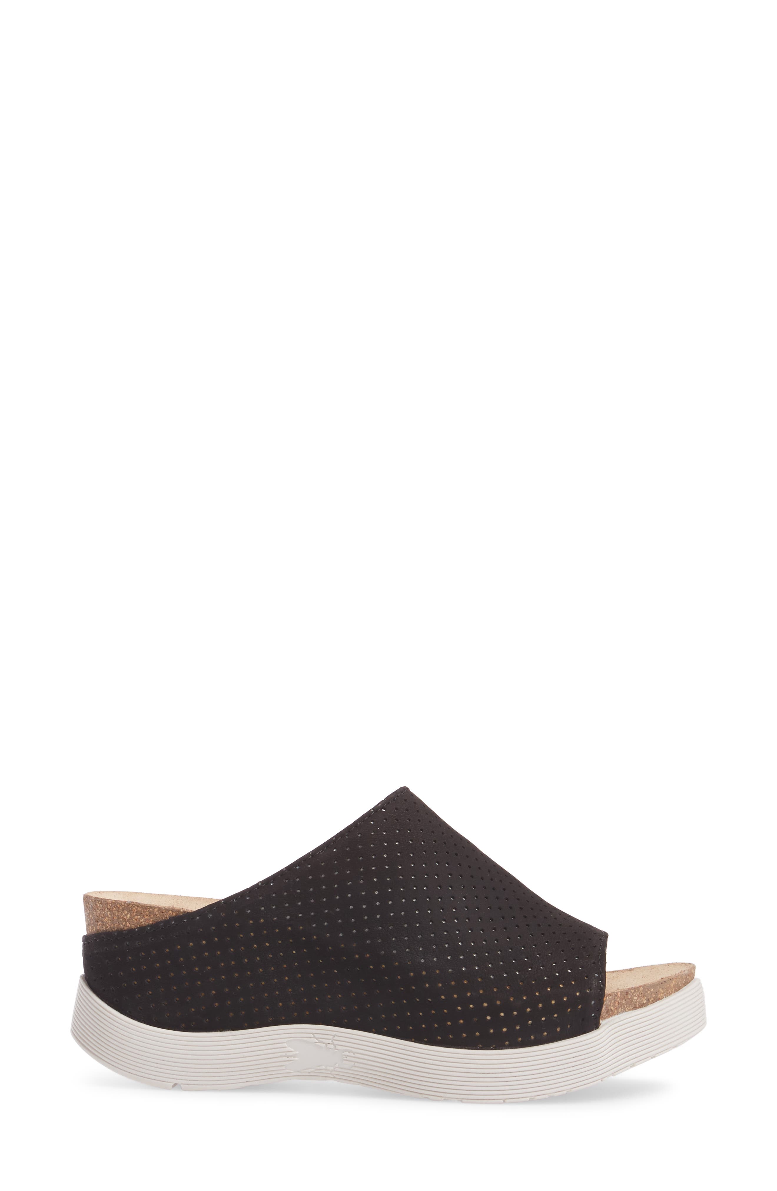 Whin Platform Sandal, Alternate, color, BLACK CUPIDO LEATHER