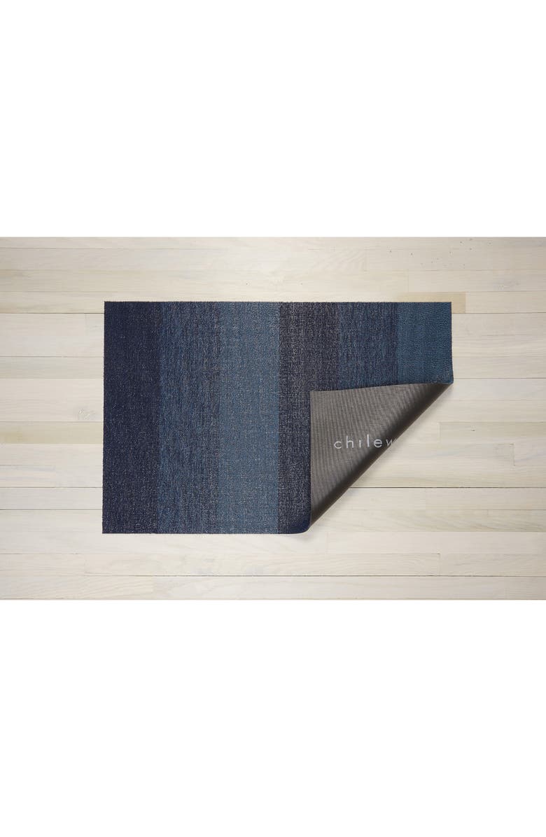 Chilewich Marble Stripe Indoor/Outdoor Runner, Alternate, color, Bay Blue