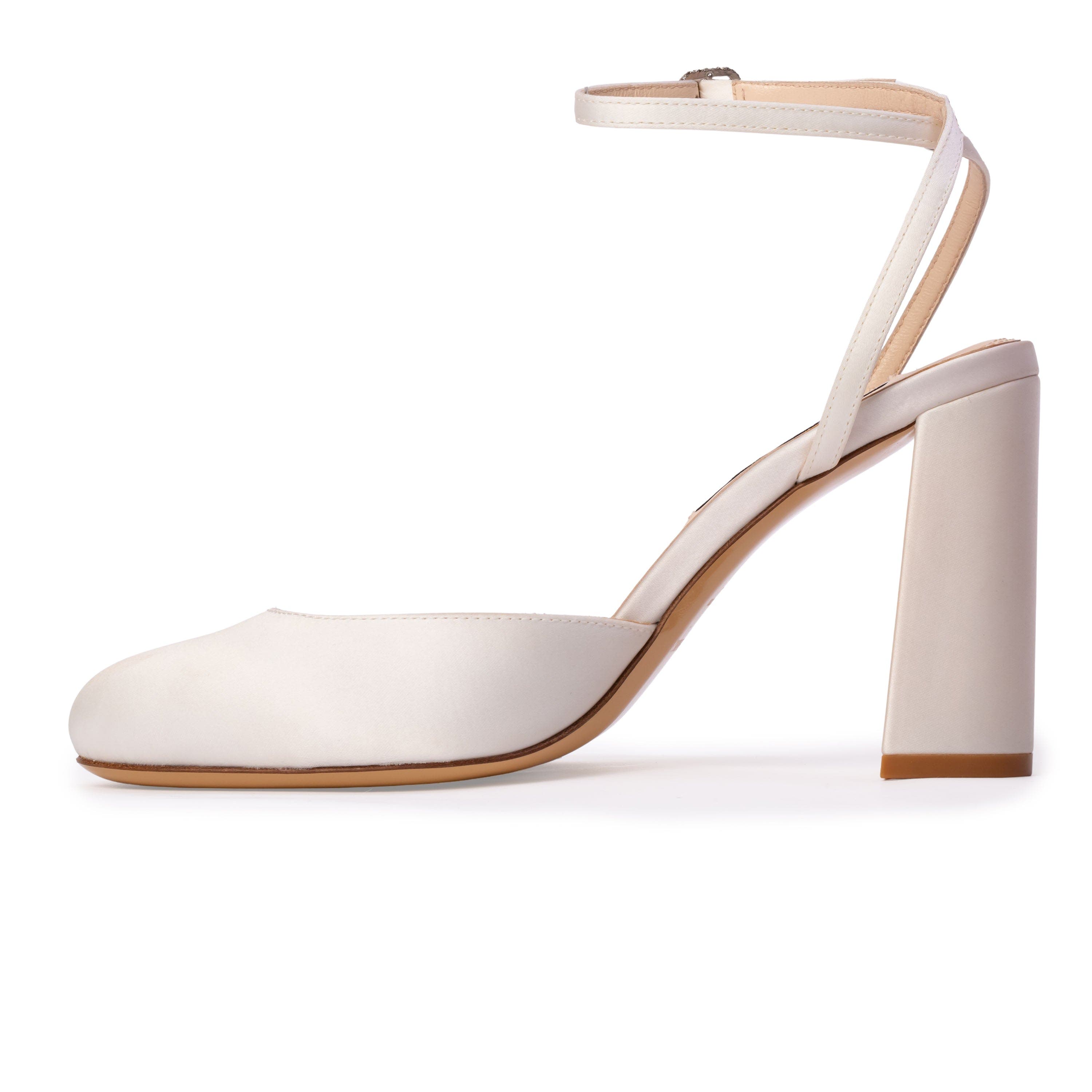 Anne Barge Amara Pump, Alternate, color, White Satin