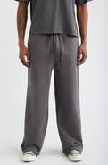 Elwood Core Straight Leg Sweatpants