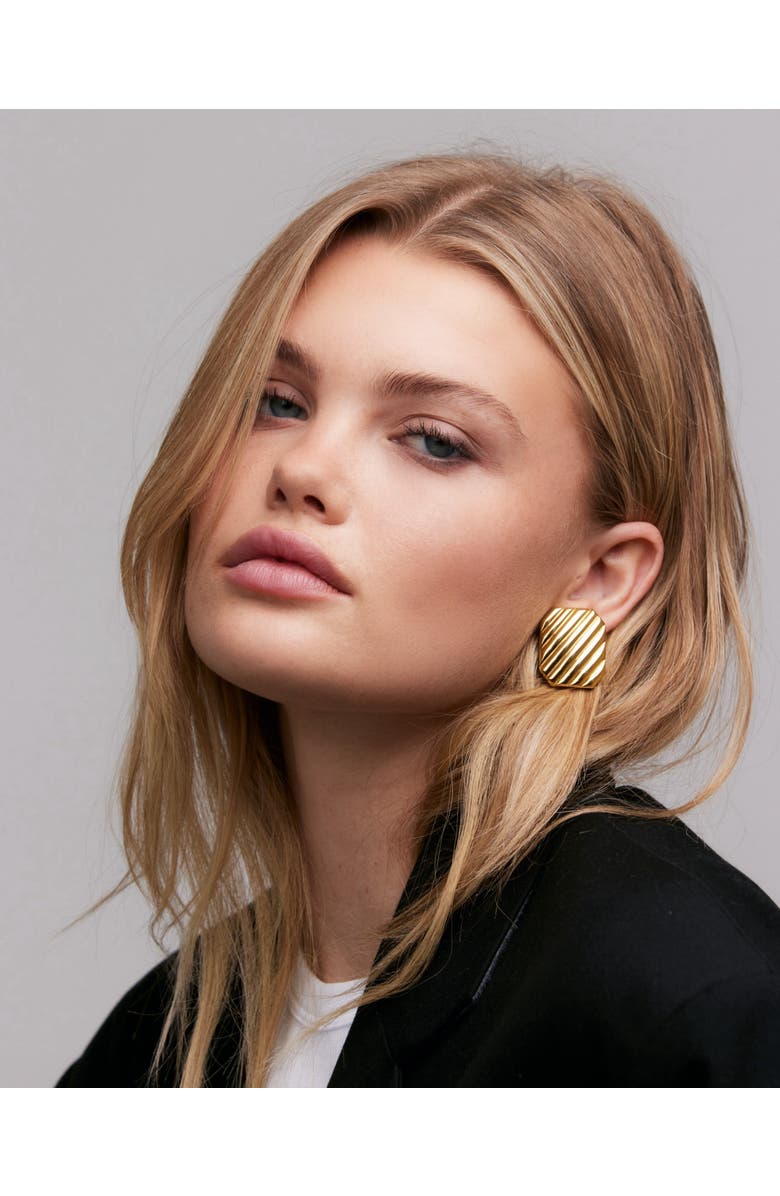 HEAVEN MAYHEM Treat Gold, Alternate, color, Gold