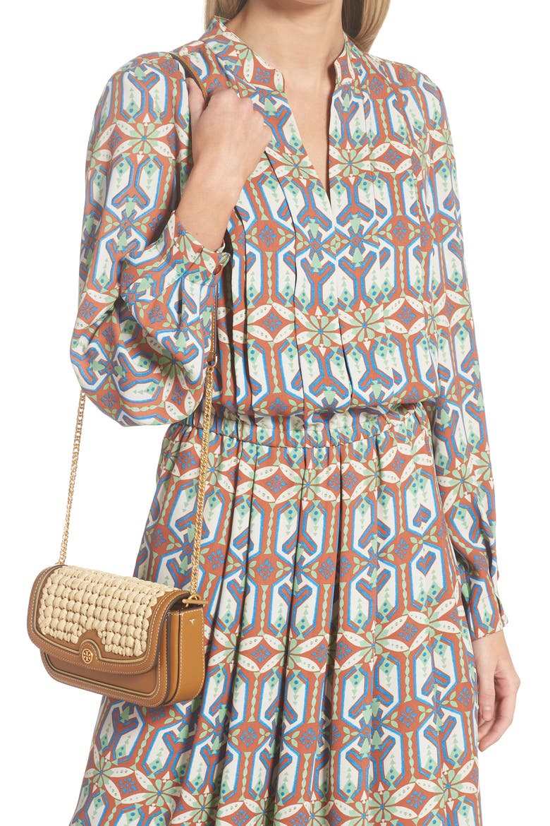 Robinson Wallet on a Chain, Alternate, color, NATURAL
