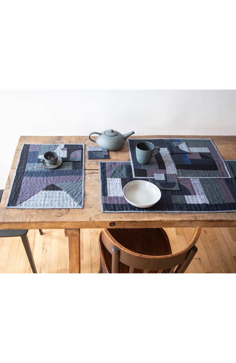 Thompson Street Studio Linen & Cotton Patchwork Placemat, Alternate, color, 