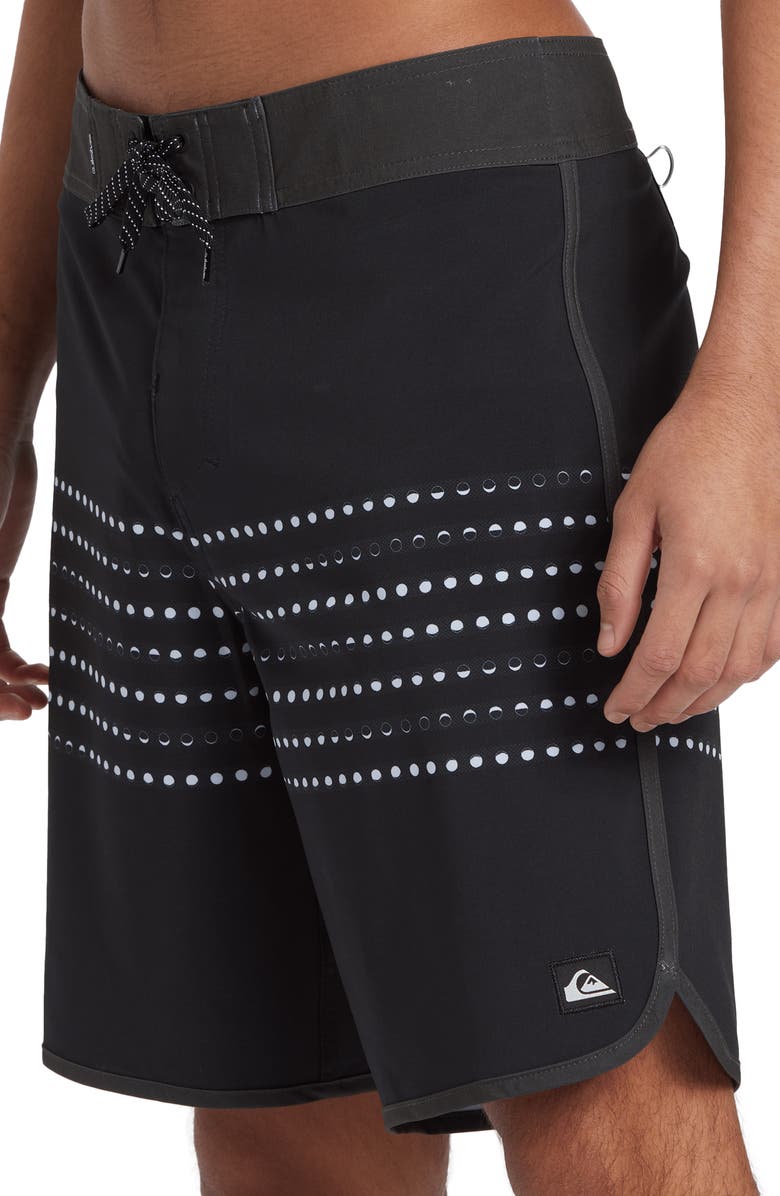 Quiksilver Surfsilk Scallop Board Shorts, Alternate, color, 