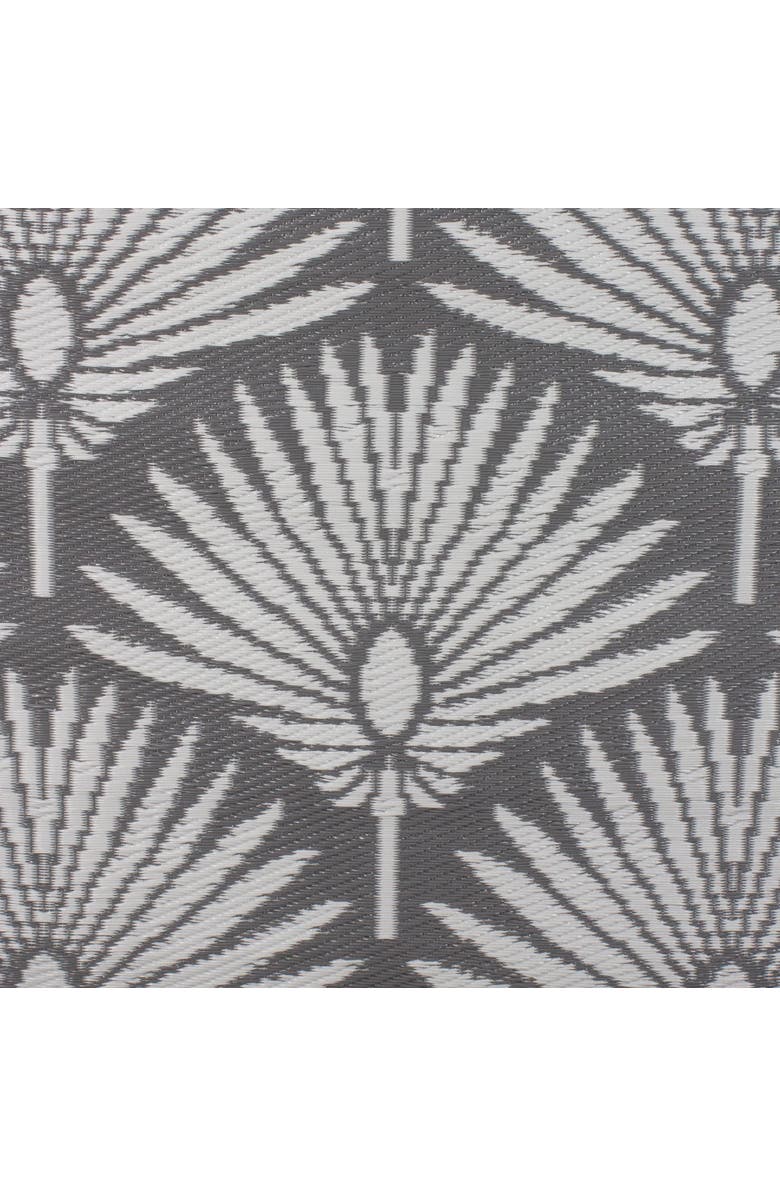 Northlight 4' x 6' Gray and White Fan Leaf Rectangular Outdoor Area Rug, Alternate, color, Gray