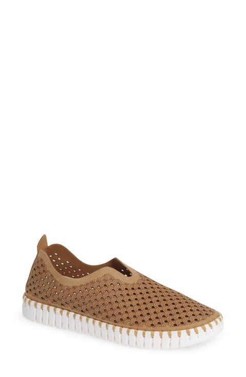 Tulip 139 Perforated Slip-On Sneaker (Women)