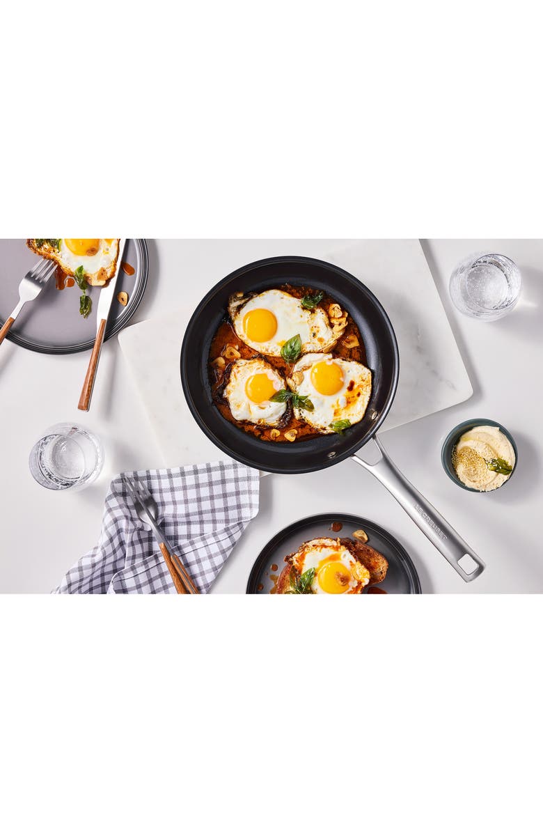 Le Creuset Essential Stainless Steel Nonstick 9.5-Inch Frying Pan, Alternate, color, Stainless Steel