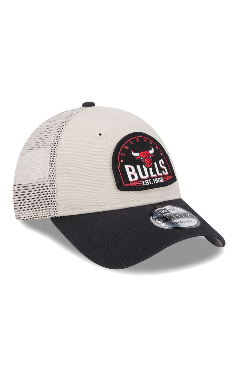 New Era Men's New Era Khaki/Black Chicago Bulls Throwback Patch Trucker 9FORTY Adjustable Hat, Alternate, color, Khaki