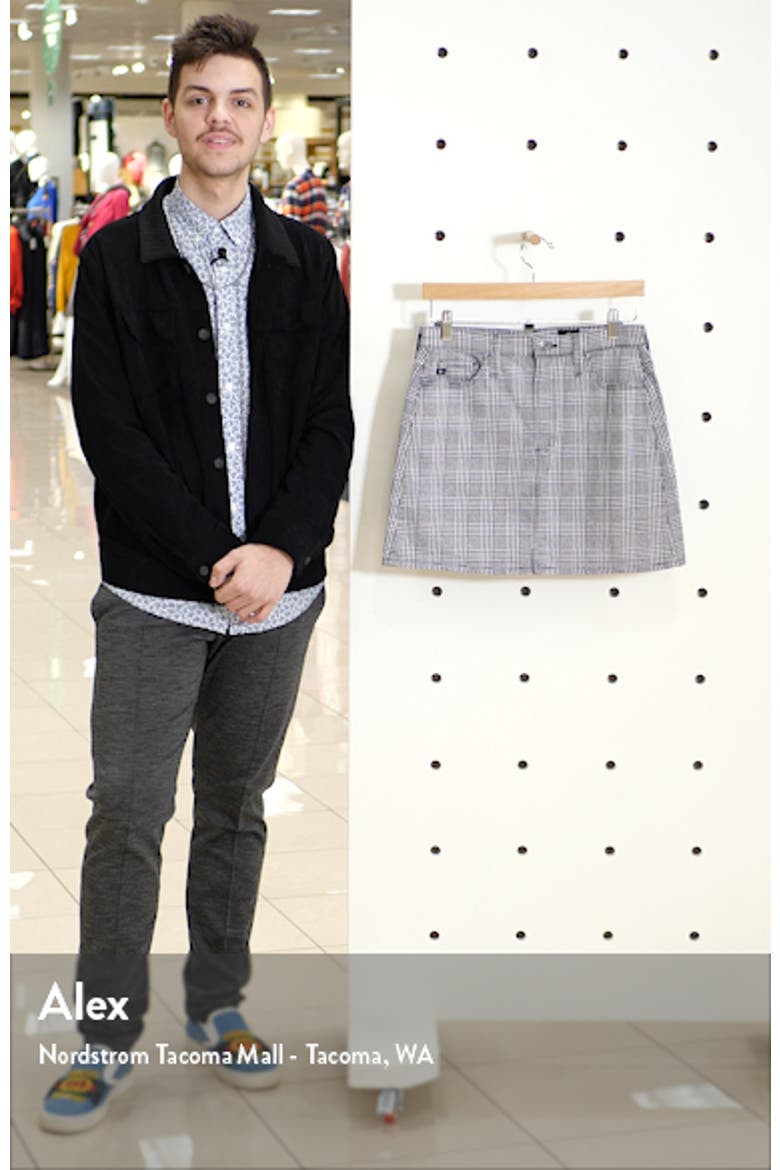 Harlo Plaid Miniskirt video