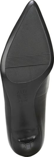 Everly Pump