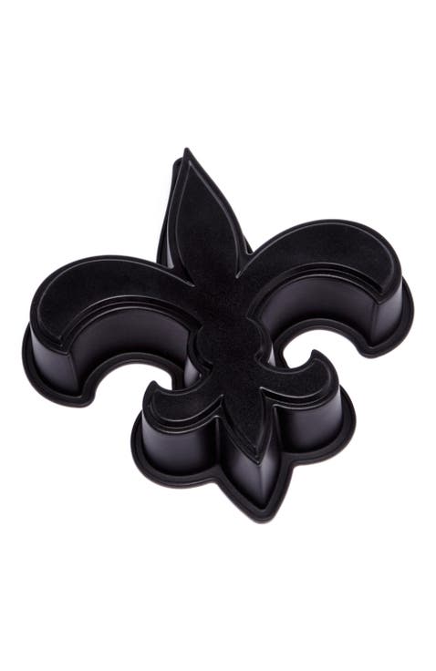 Fleur de Lis Black Cake Pan