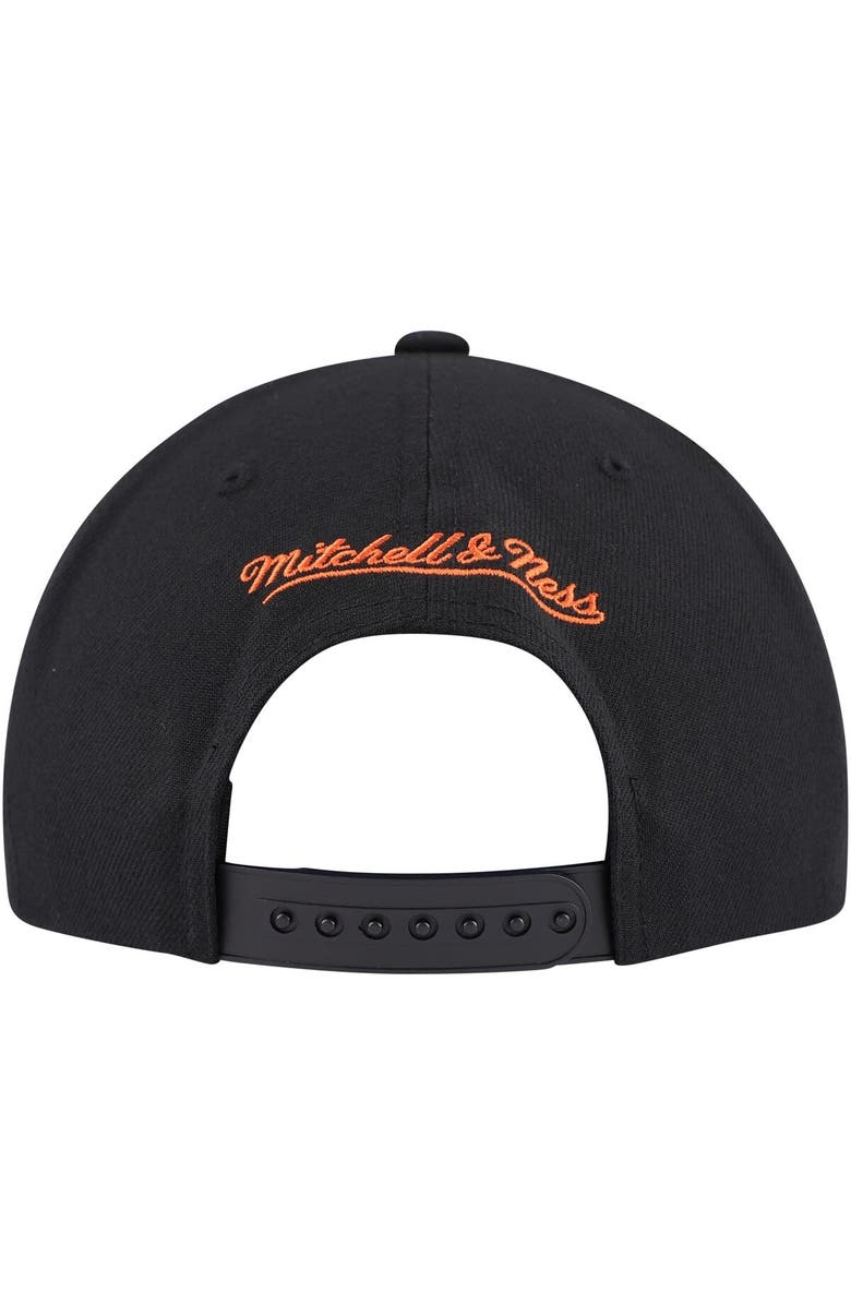 Mitchell & Ness Men's Mitchell & Ness Black Edmonton Oilers Core Team Script 2.0 Snapback Hat, Alternate, color, Black