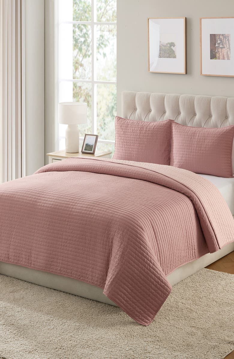VCNY HOME Pickstitch 3-Piece King Quilt Set, Alternate, color, Rose