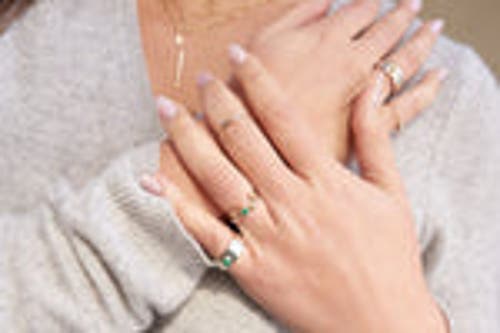 Elliot Young "claw" 14k Gold  3 Prong Stackable Ring In Green
