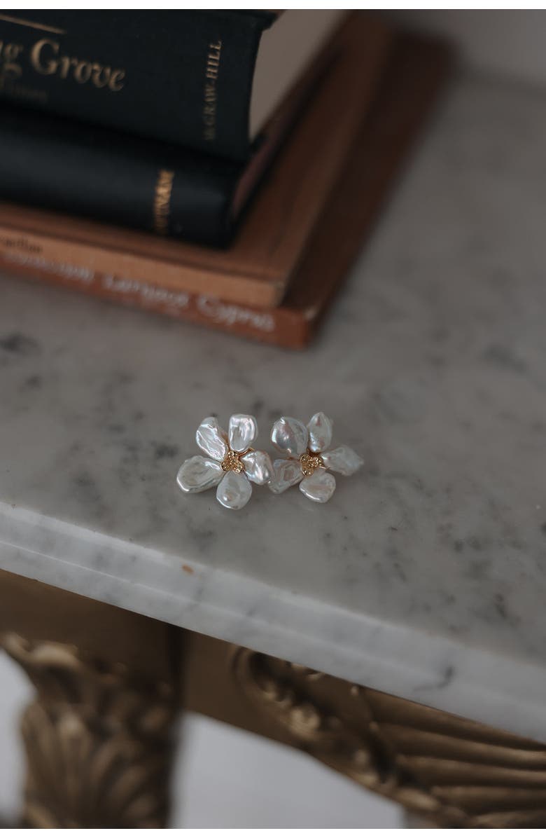 Untamed Petals Elodie Baroque Stud Earrings, Alternate, color, Gold