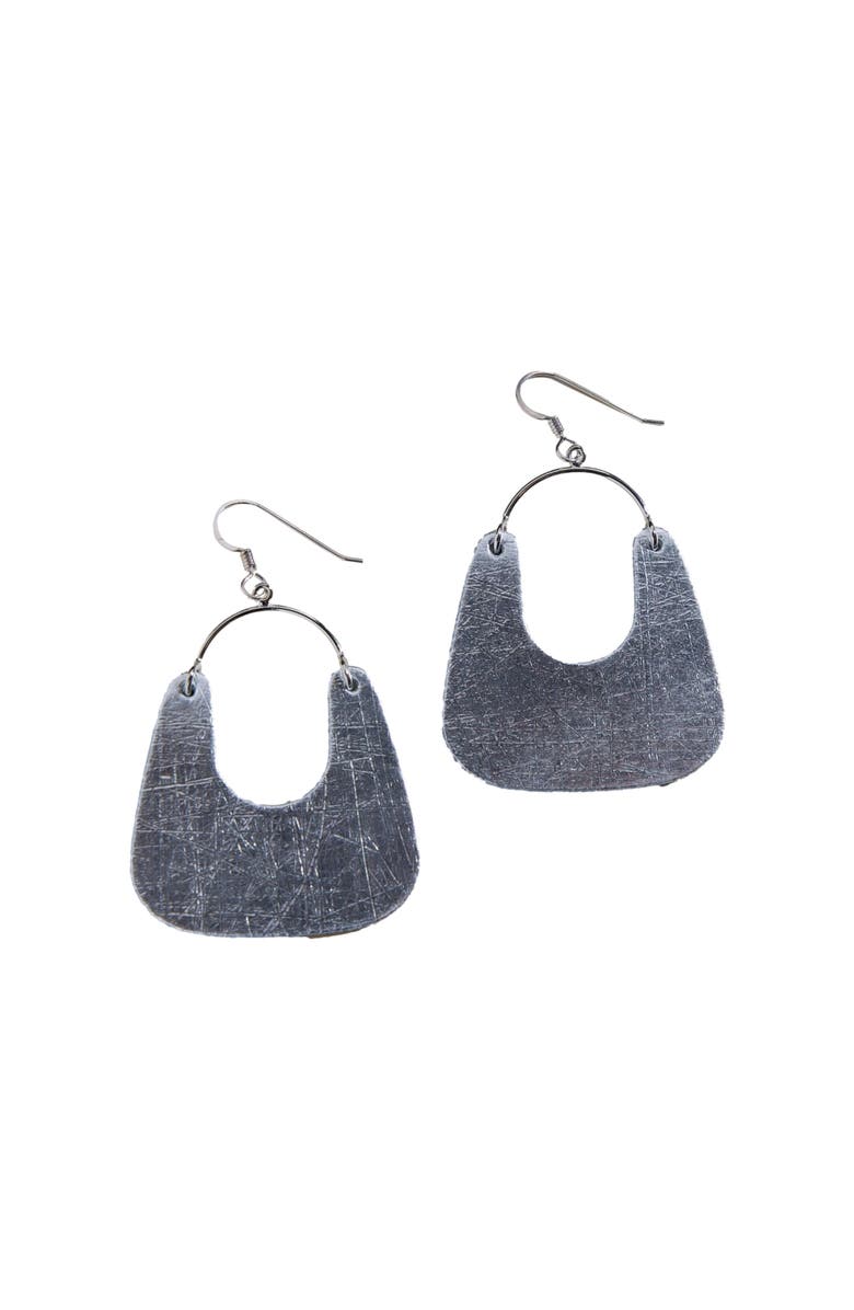 Nickel & Suede Soft Pearl Noras Earrings, Main, color, Vintage Silver