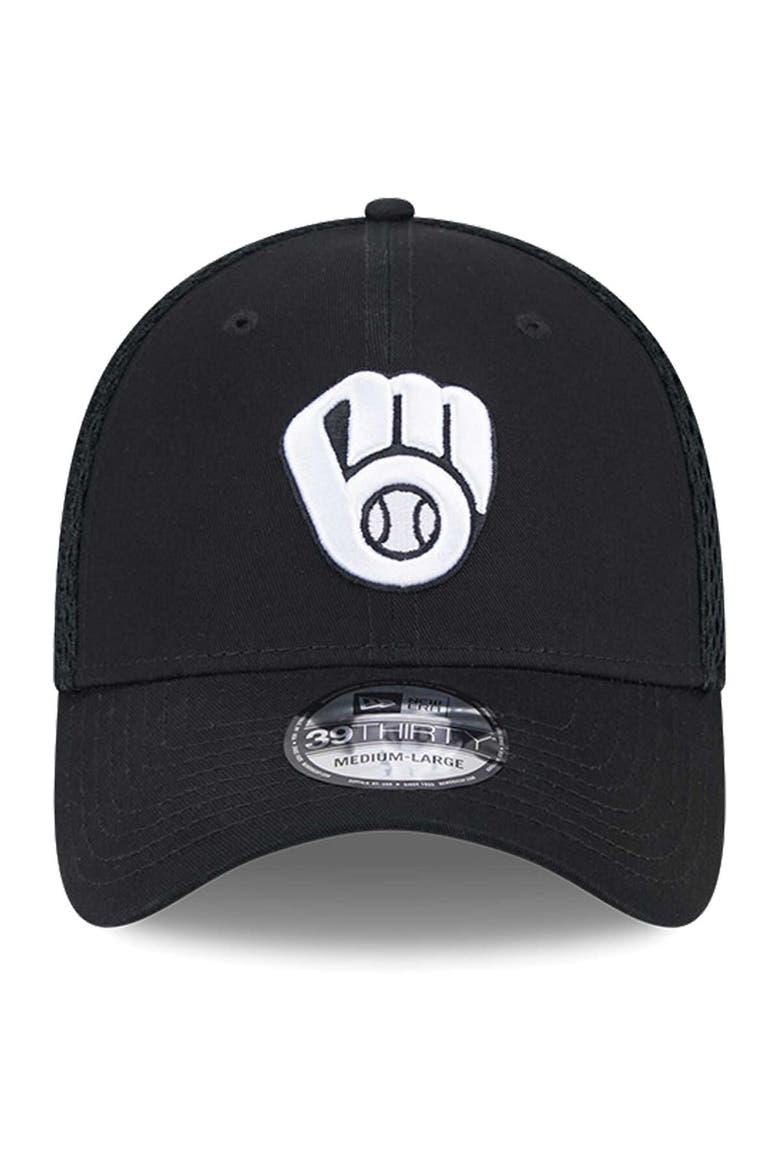 Men's New Era Milwaukee Brewers Evergreen Black & White Neo 39THIRTY Flex Hat, Alternate, color, Black