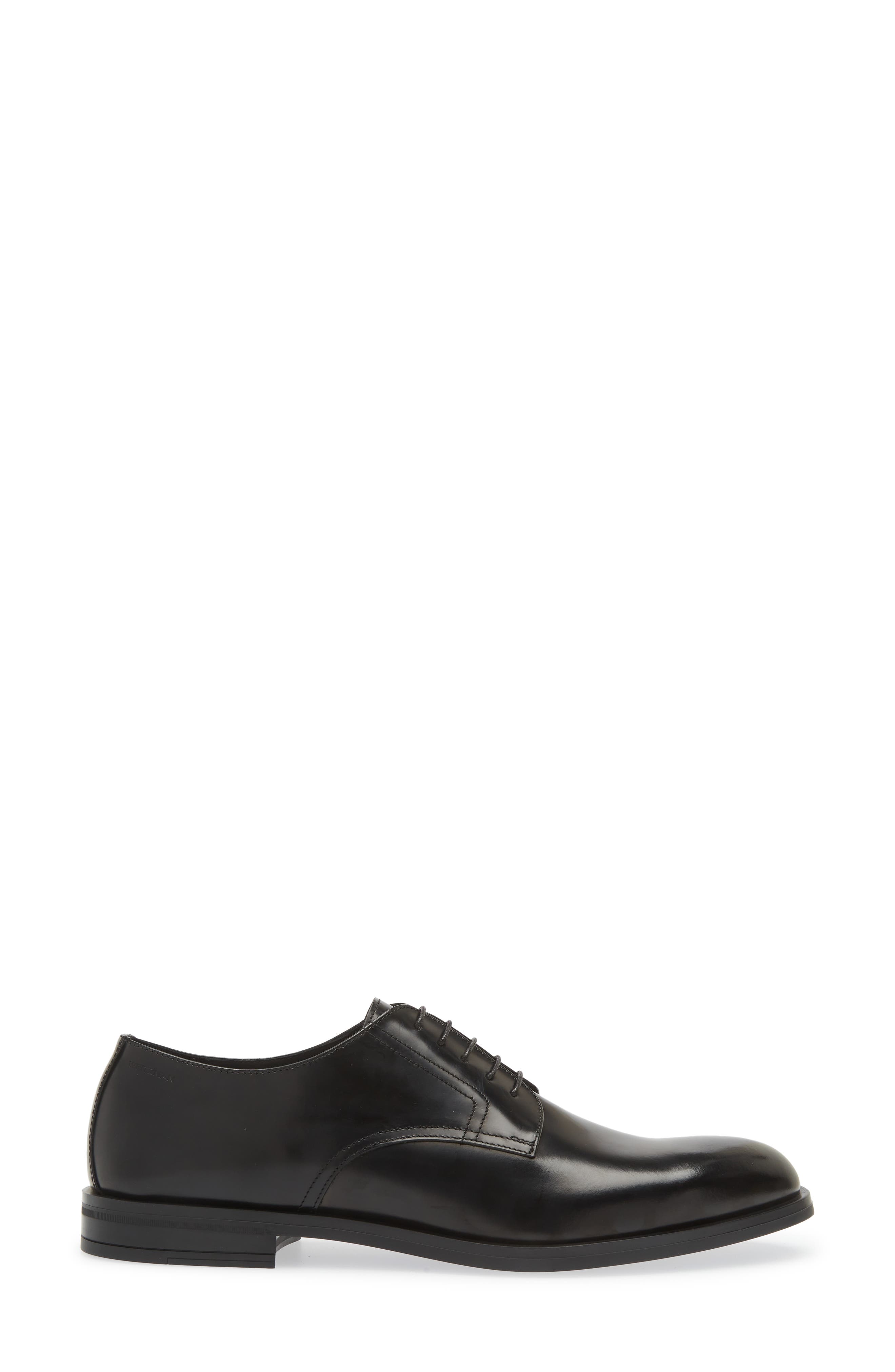 Stuart Weitzman Club Classic Derby, Alternate, color, Black