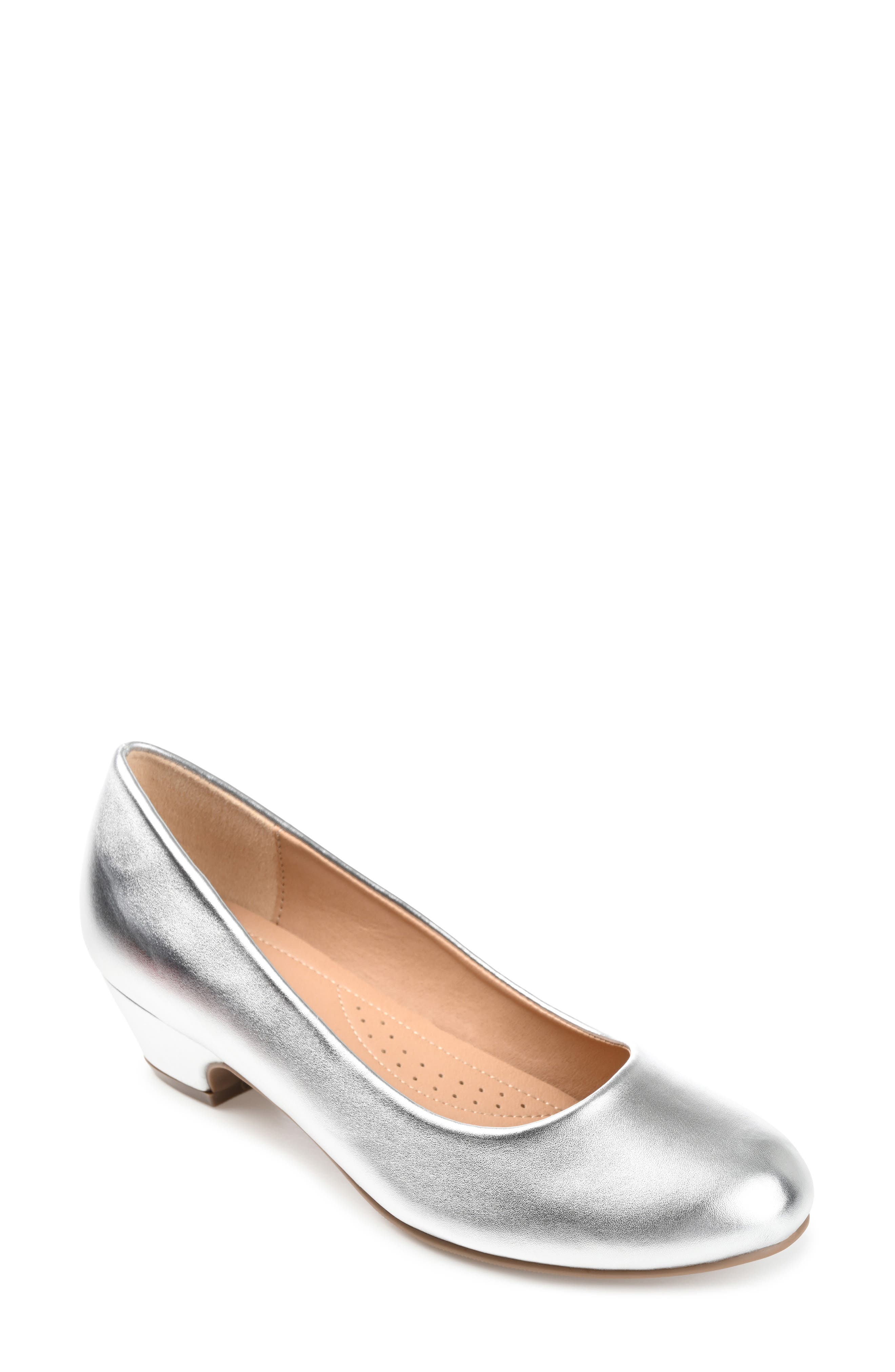 Journee Collection Saar Pump - Wide Width, Main, color, Silver