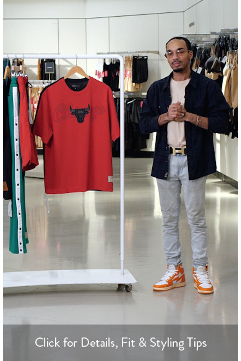 NBA Bulls Appliqué Mesh Graphic T-Shirt video
