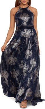 Betsy & Adam Metallic Sleeveless Gown