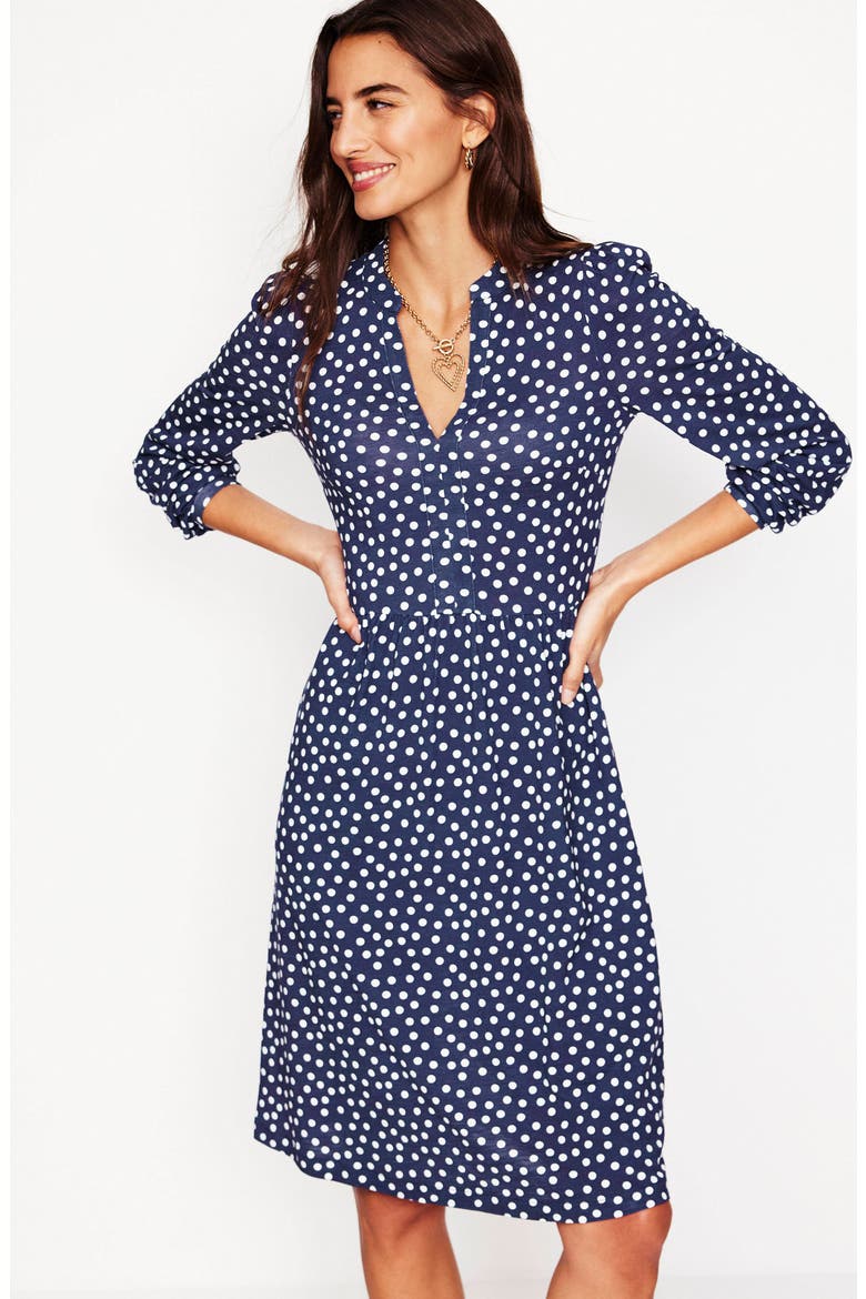 boden naomi relaxed jersey dress Naomi Relaxed Jersey Dress - Woodland Green, Leopard