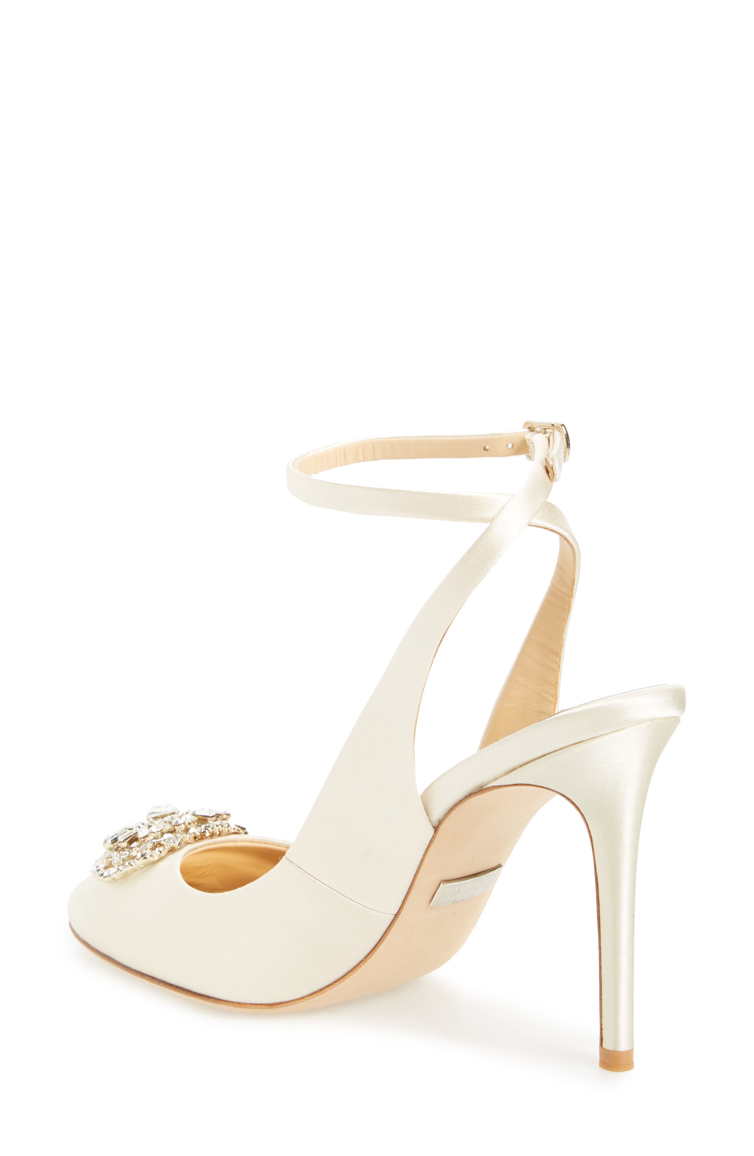 Badgley Mischka 'Darwyn' Ankle Strap Pump, Alternate, color, IVORY SATIN