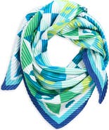 Echo Mosaic Geo Pleated Diamond Scarf