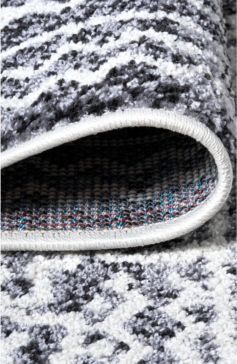 JONATHAN Y Iften Moroccan Geometric Distressed Area Rug, Alternate, color, Ivory/Black