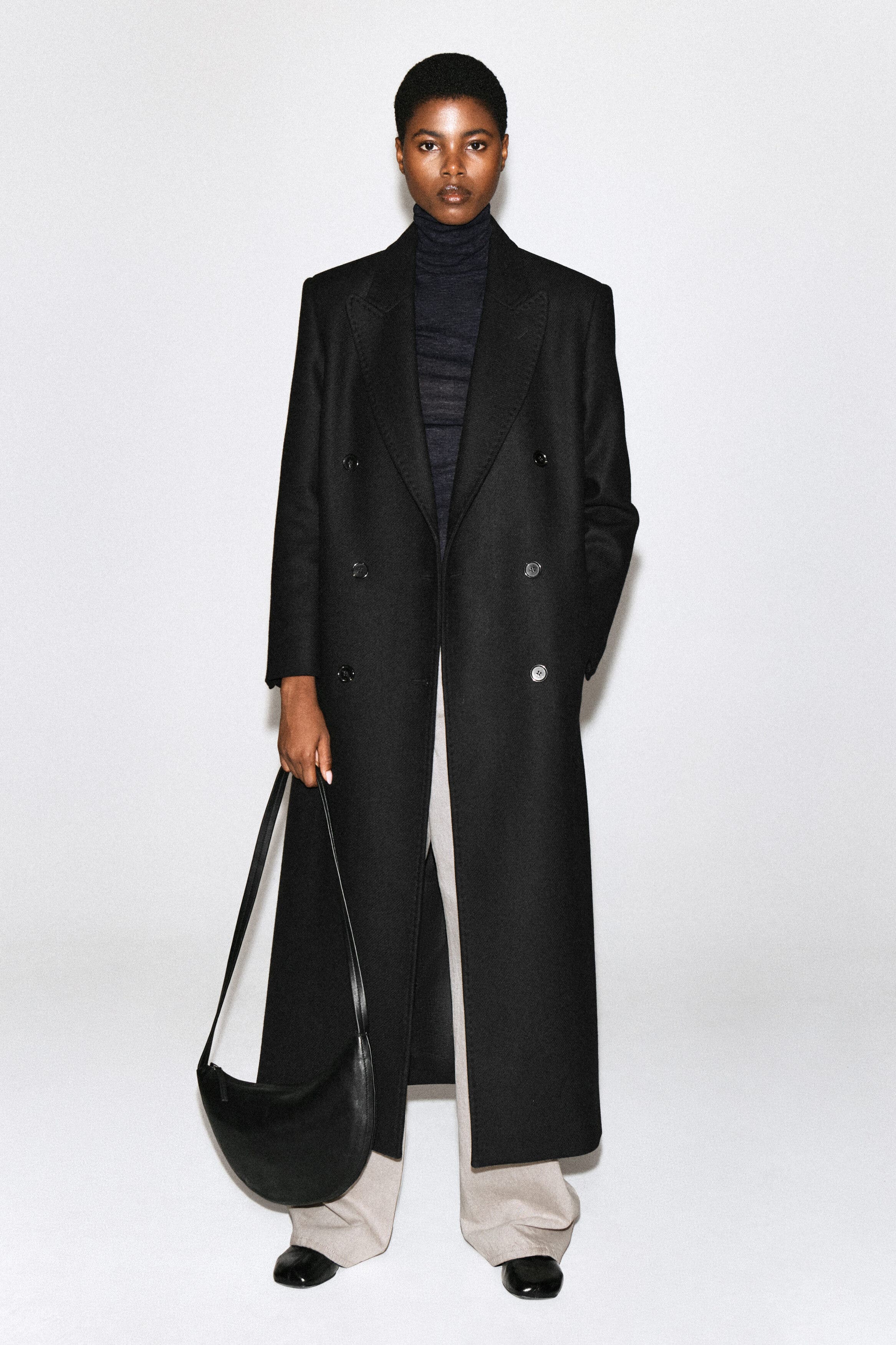 Curved Shoulder Bag - Leather, Alternate, color, BLACK