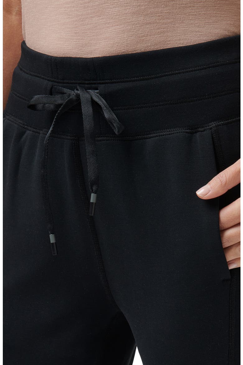Core Skyloft Joggers, Alternate, color, BLACK
