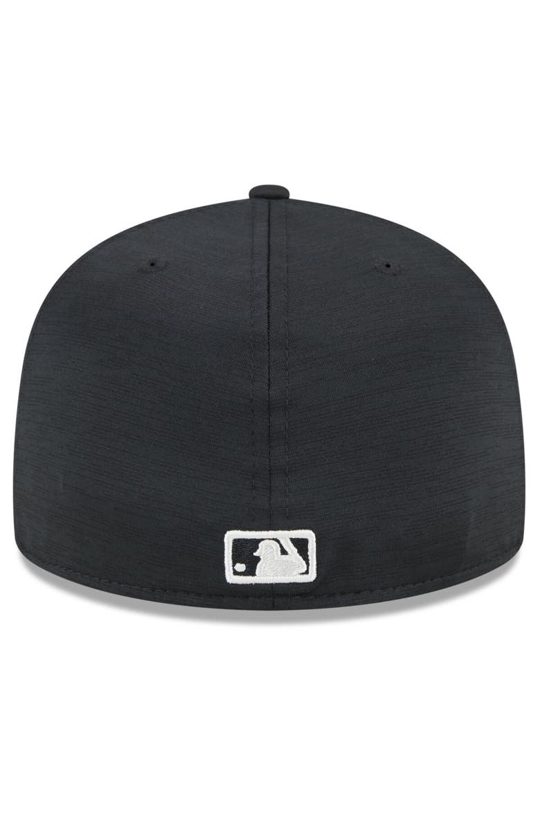 New Era Men's New Era Black Chicago White Sox 2024 Clubhouse 59FIFTY Fitted Hat, Alternate, color, 