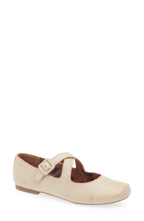 Paige Crossover Mary Jane Flat (Women)