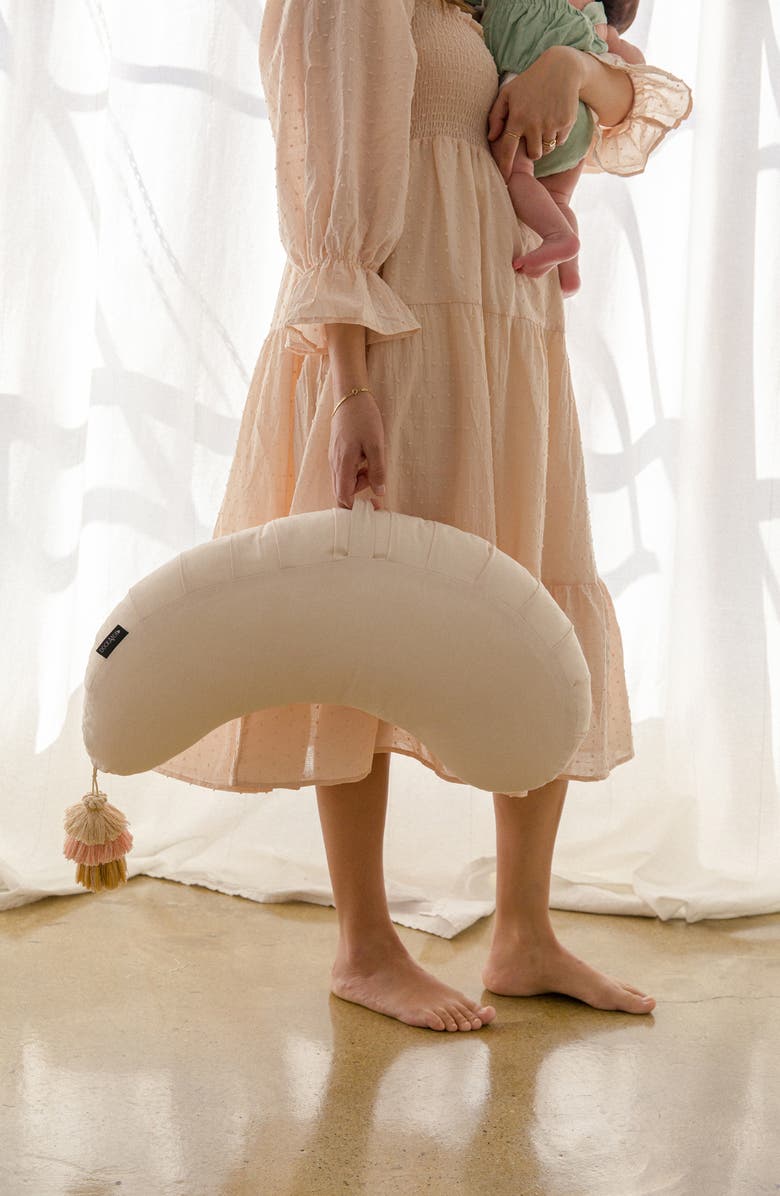 DockATot La Maman Wedge Nursing Pillow, Alternate, color, 