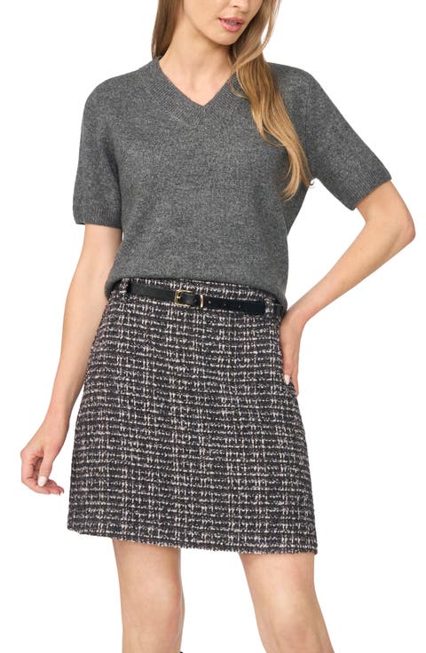 Short Sleeve V-Neck Sweater