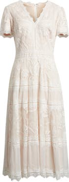 【Tadashi Shoji】Juneau Spaghetti Strap Lace Midi Dress Tadashi Shoji Juneau Spaghetti Strap Lace Midi Dress In