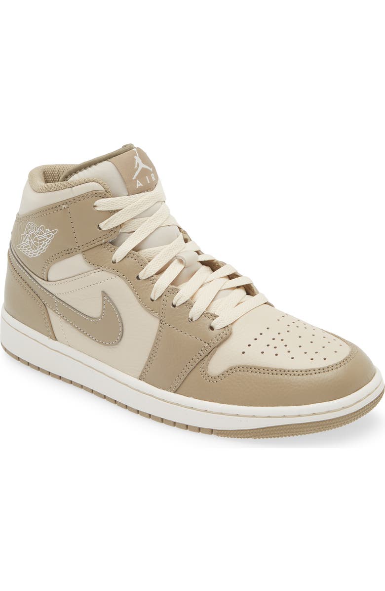 Jordan Air Jordan 1 Mid Basketball Sneaker, Main, color,