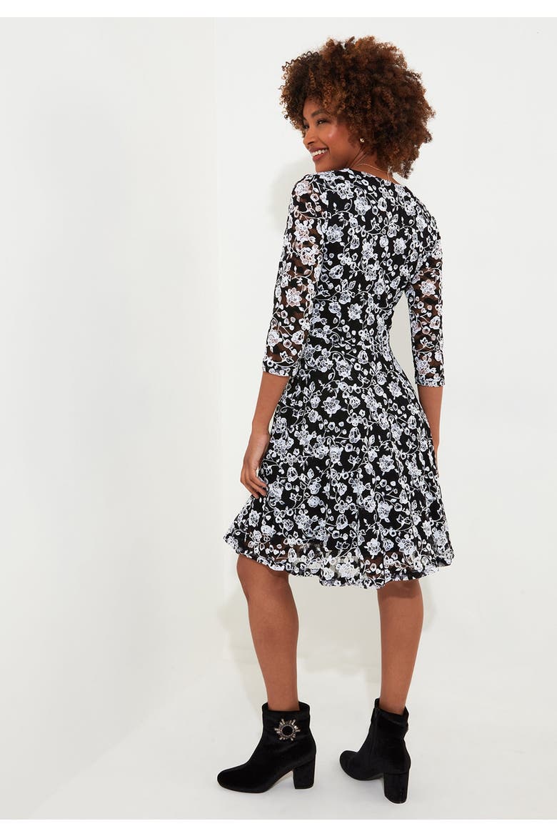 Lace Zip V-Neck Midi Dress, Alternate, color, WHITE SCROLL LACE