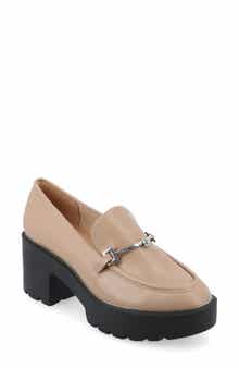 Journee Collection Kezziah Platform Loafer Pump