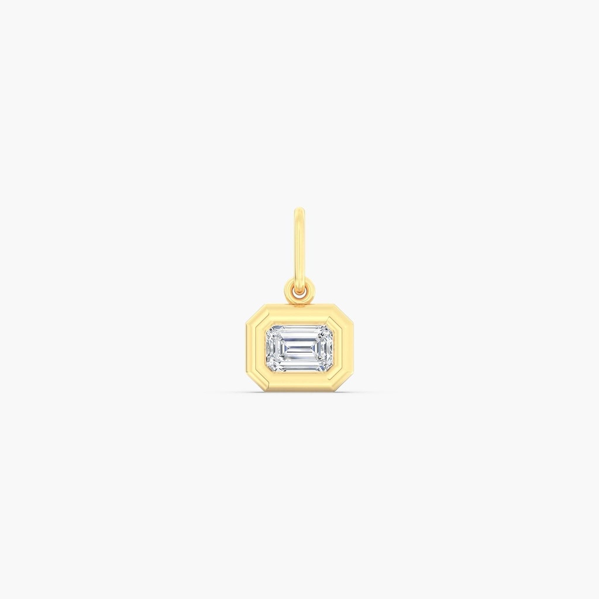 selected Yellow Gold