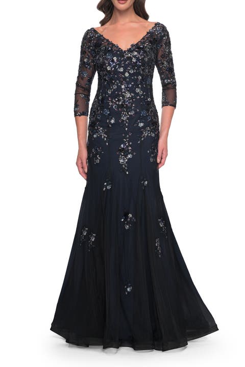 Mermaid Lace Applique Gown with V Neckline and Sleeves