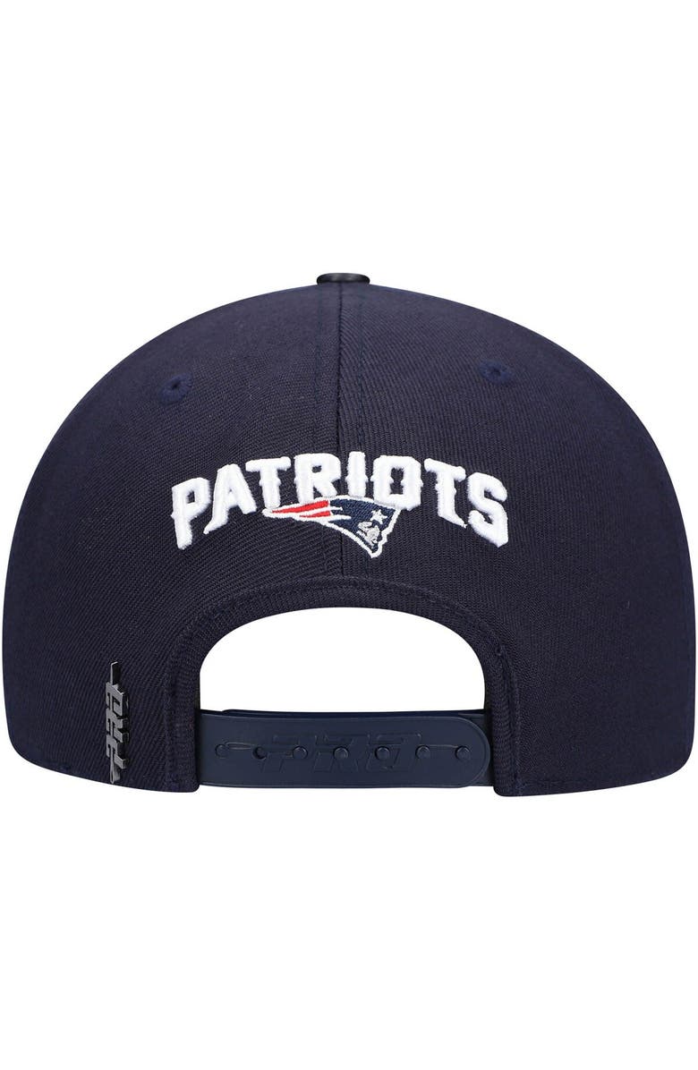 PRO STANDARD Men's Pro Standard Navy New England Patriots Logo Snapback Hat, Alternate, color, 