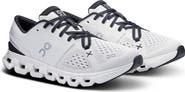On Cloud X 4 Training Shoe